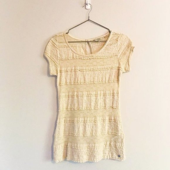🌿Guess | Aged White Lace Tee - Picture 1 of 2